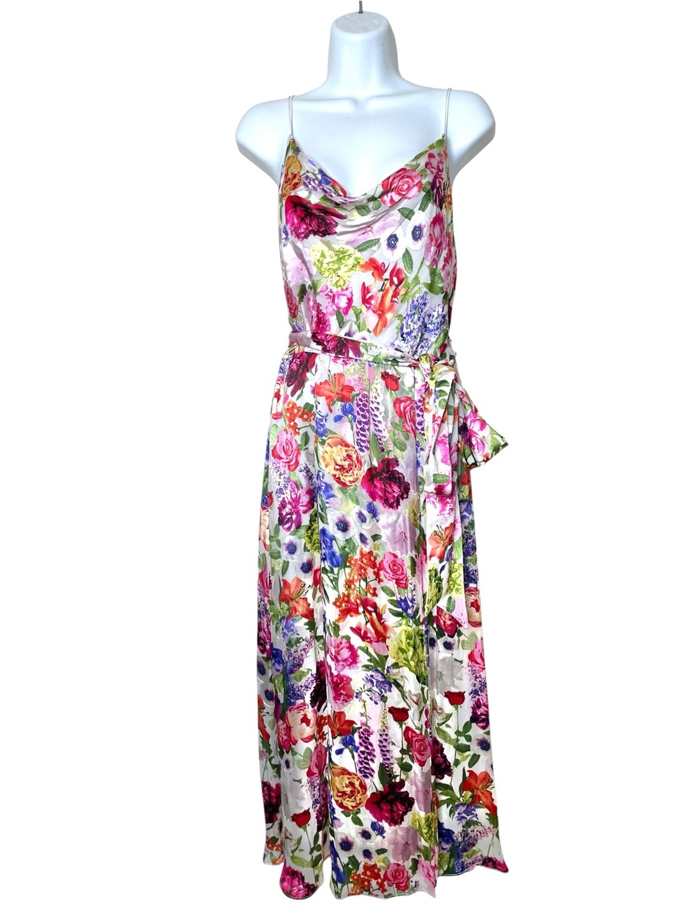 Alice + Olivia White Floral Midi Slip Dress with Multicolor Bouquet - Picture 4 of 13
